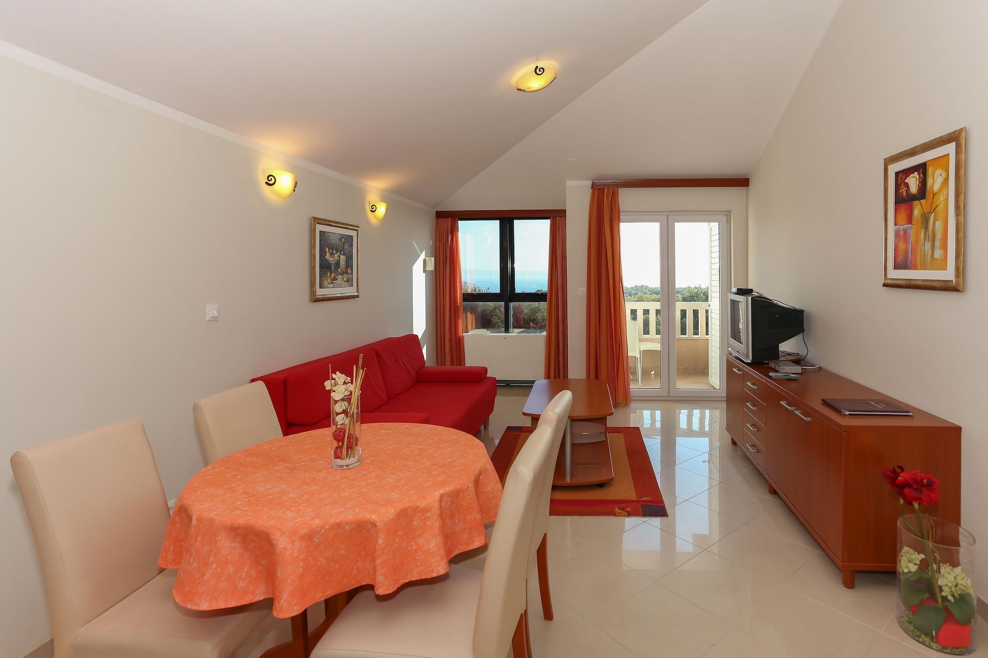 Apartments And Rooms Astoria Seget Vranjica Εξωτερικό φωτογραφία